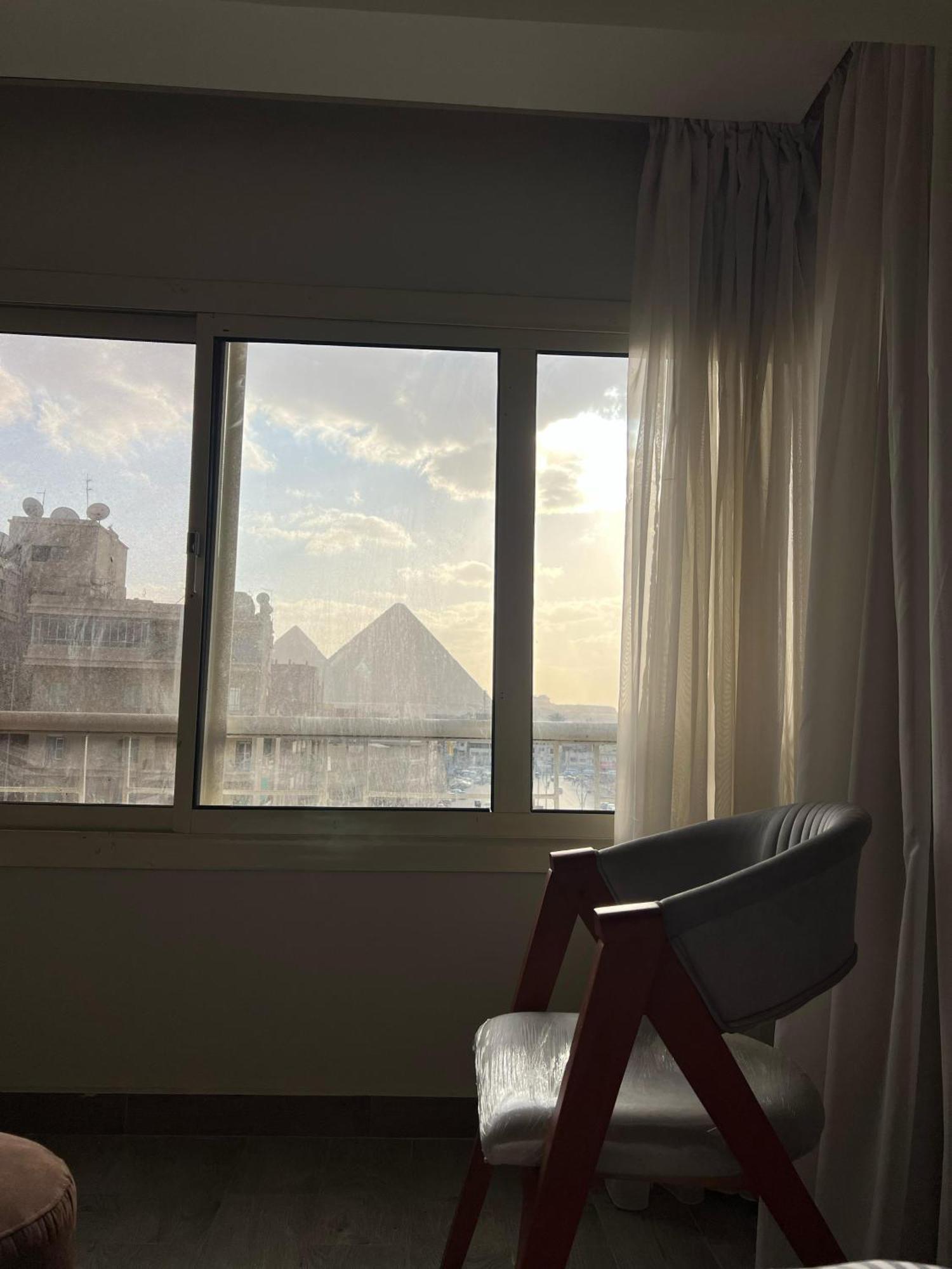 Khufu Pyramids View Cairo