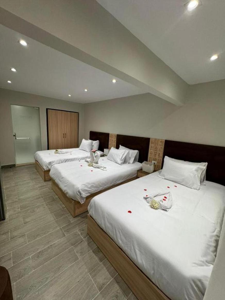 Bed & Breakfast Khufu Pyramids View *