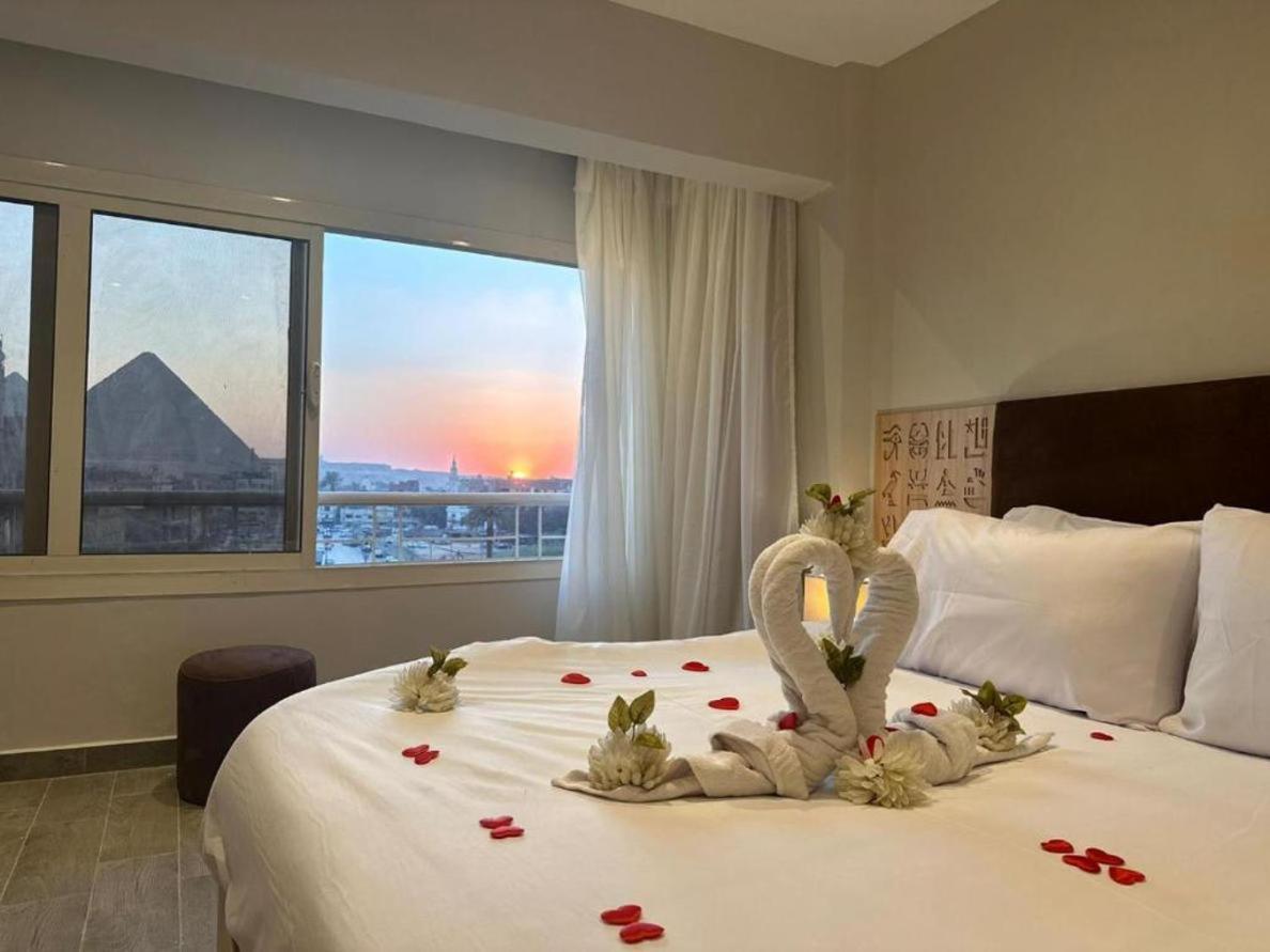 Bed & Breakfast Khufu Pyramids View