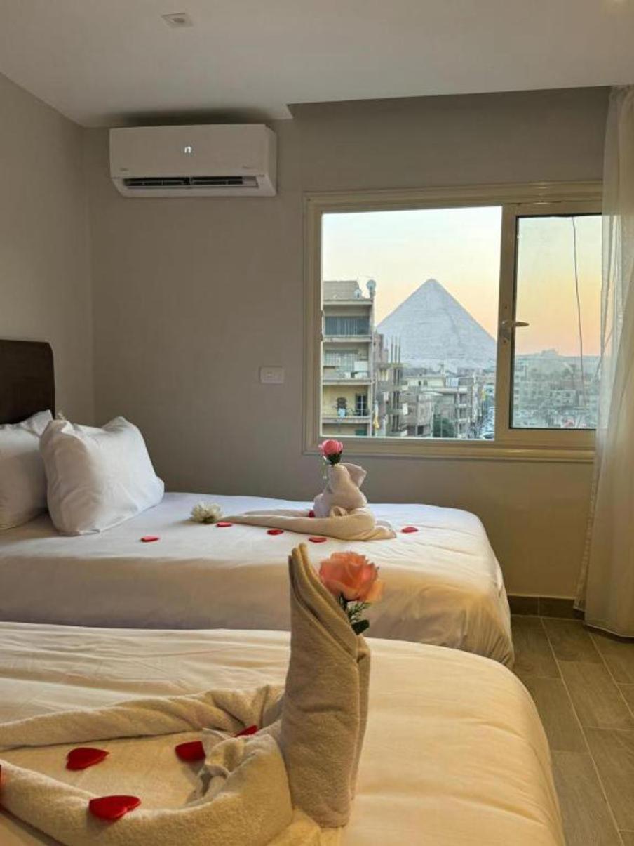 Bed & Breakfast Khufu Pyramids View *