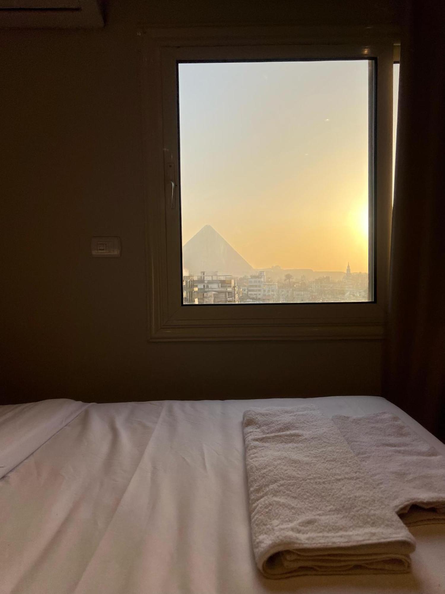 Khufu Pyramids View * Cairo
